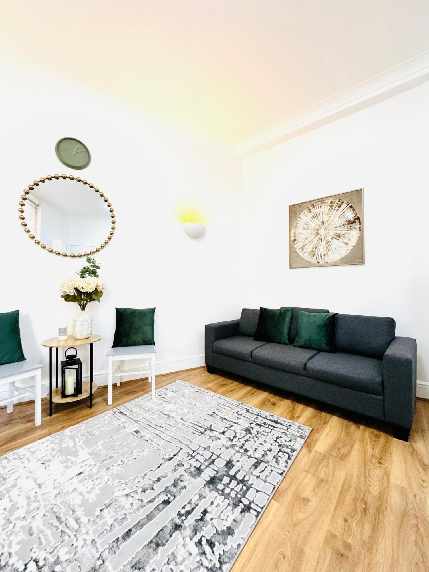 Beautiful 2Bedroom Flat In London St John Exterior foto